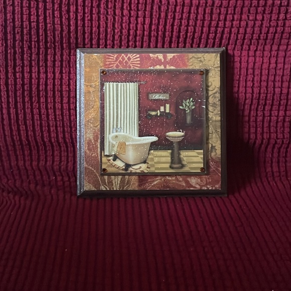 EUC Small Pics / Wall Plaques, Perfect for your Bathroom, Powder Room or Boudoir - Picture 4 of 4